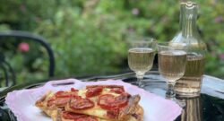 Recept: Apéritif feuilleté à la tomate